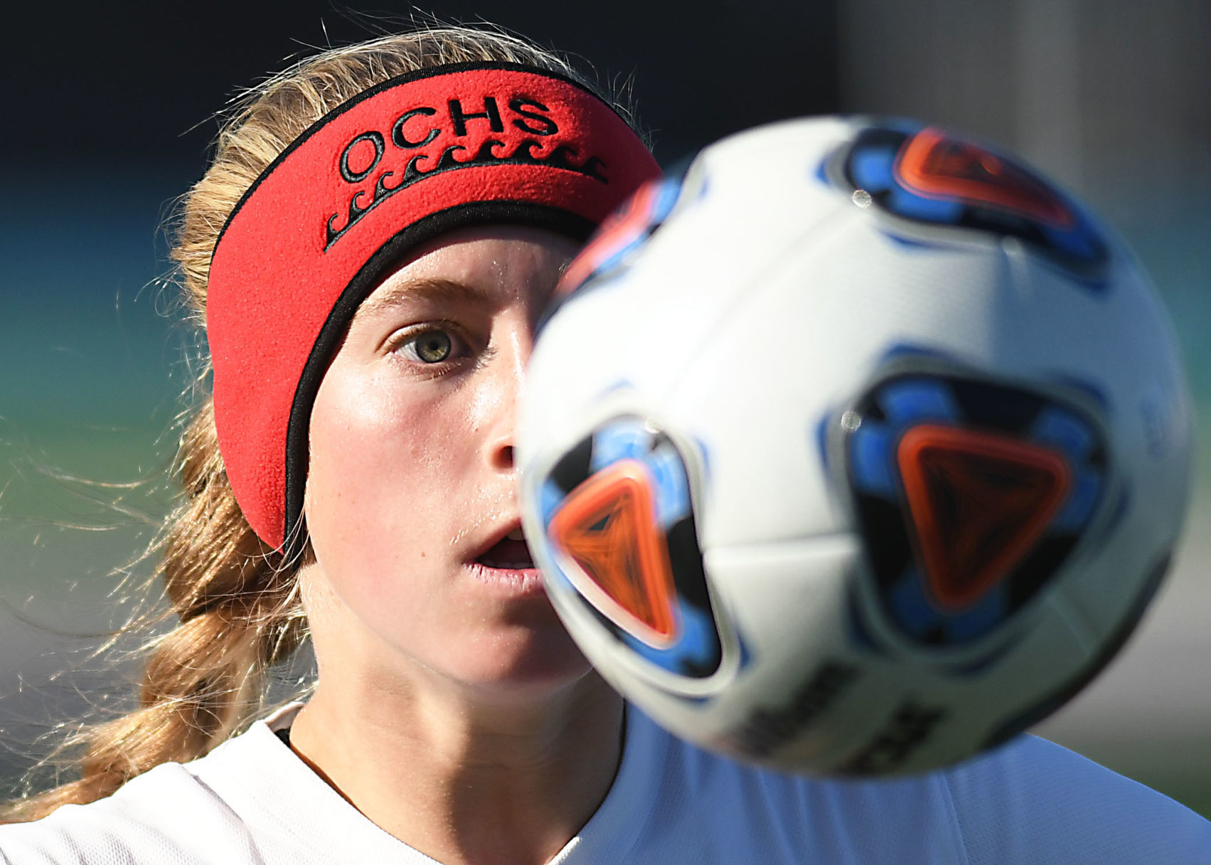111719_spt_ocgirlssoccer00123709